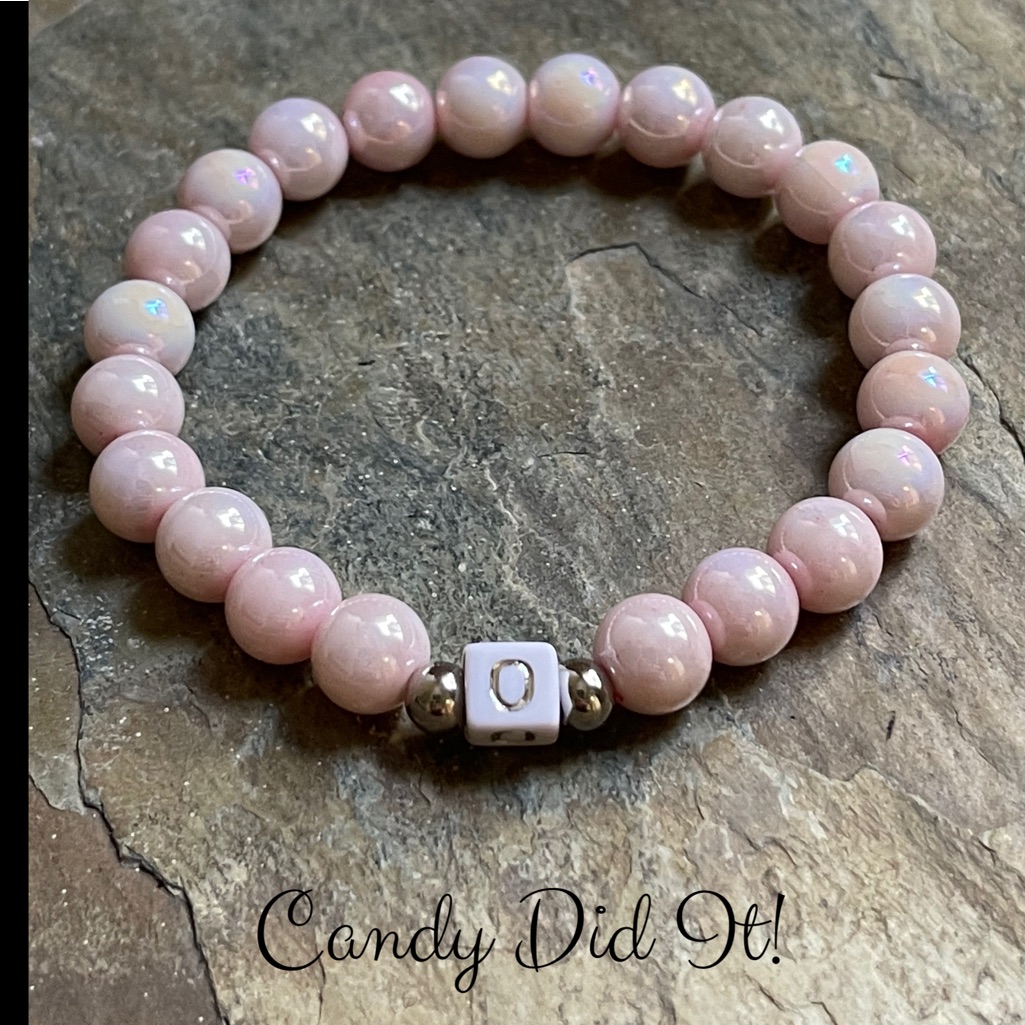 Nwt Handmade Candy Did It ! Pink Pearl Ceramic Bead Letter O Initial Bracelet
